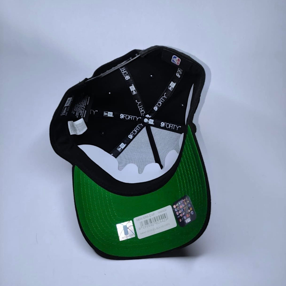 BOSTON CELTICS DEL TREBOL NEGRA / NEW ERA 9FORTY A-FRAME SNAPBACK