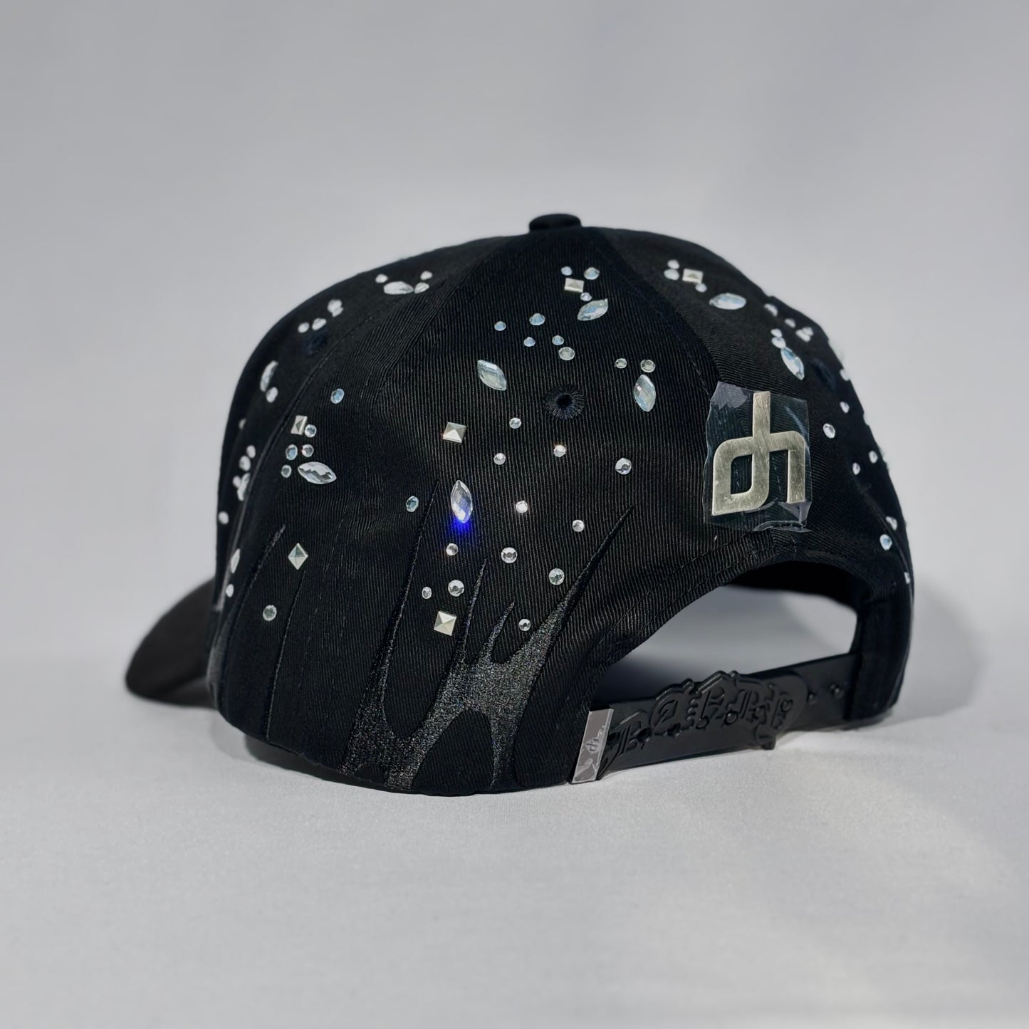 DANDY HATS-CRYSTAL TEARS