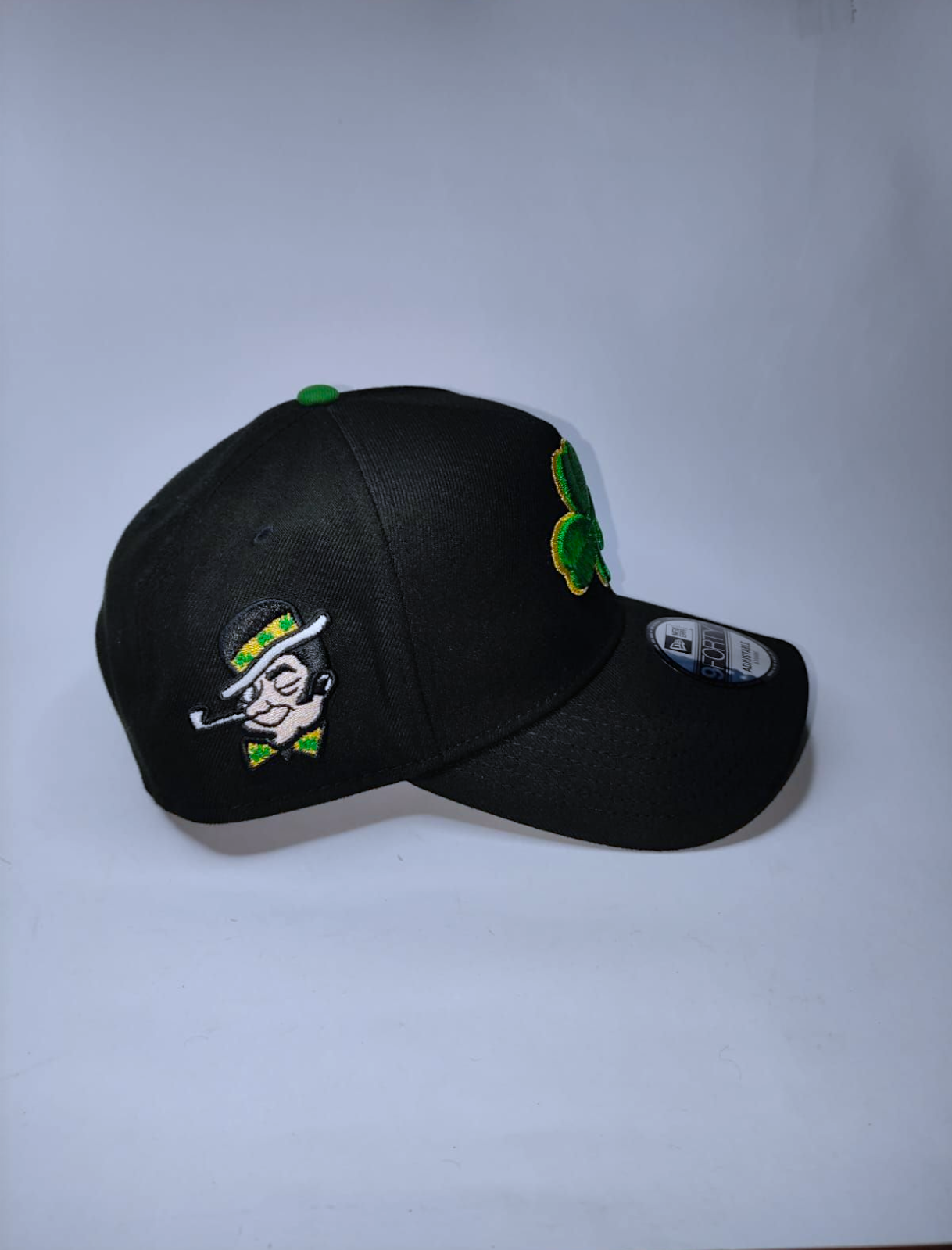 BOSTON CELTICS DEL TREBOL NEGRA / NEW ERA 9FORTY A-FRAME SNAPBACK