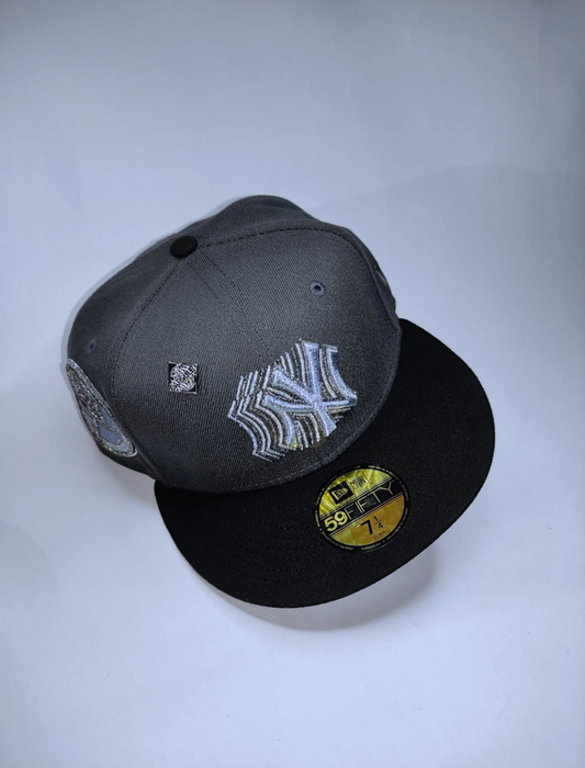 CAPSULE EXCLUSIVE NY YANKEES TRIPPY 1992 METALLIC GRAPHITE / NEW ERA 59 FIFTY FITTED