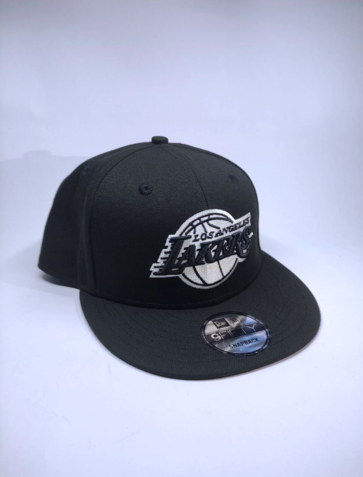 LOS ANGELES LAKERS NEGRA / NEW ERA 9FYFTY SNAPBACK
